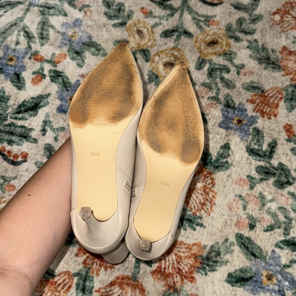 Calvin Klein Vivera Pointy Toe Stiletto Heel Cream Dress Booties size 7.5 - Picture 3 of 6